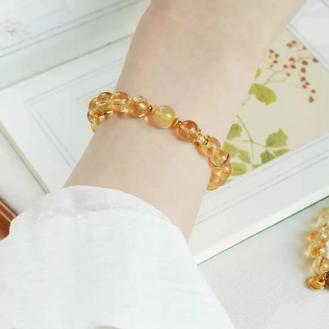 Taurus Jewelry – Citrine Crystal Bracelet with the Best Crystals for Taurus for Wealth & Stability