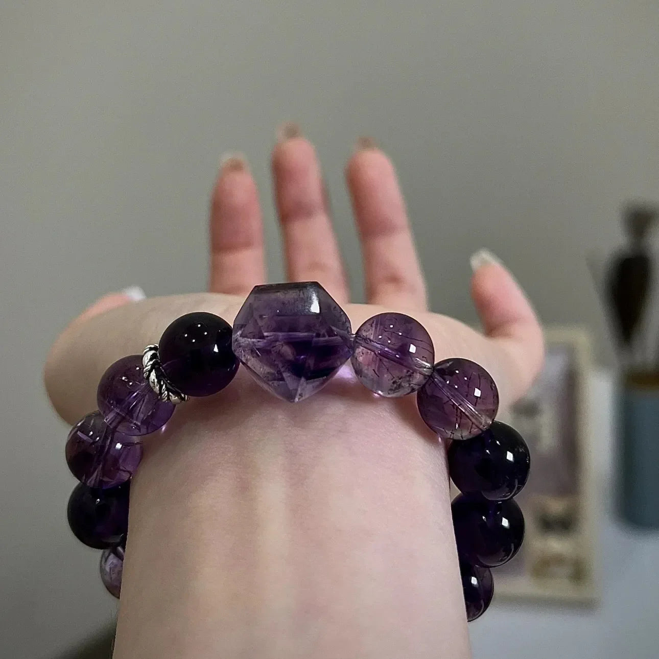 Women Amethyst Beads Bracelet for Anxiety Relief & Wisdom